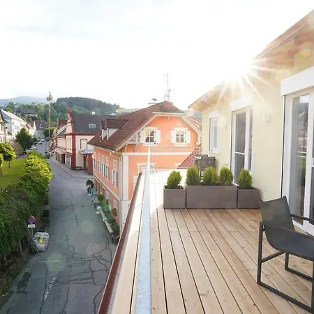 Athecada Fruehstueckspension Maison d'hôtes 3*