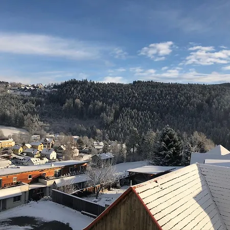 게스트하우스 Athecada Fruehstueckspension Birkfeld