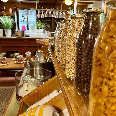 Athecada Fruehstueckspension 3*