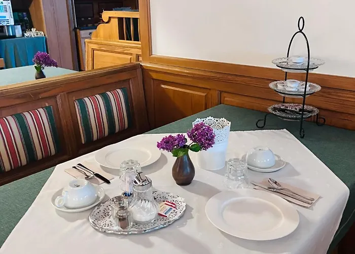 Athecada Fruehstueckspension 3* Birkfeld